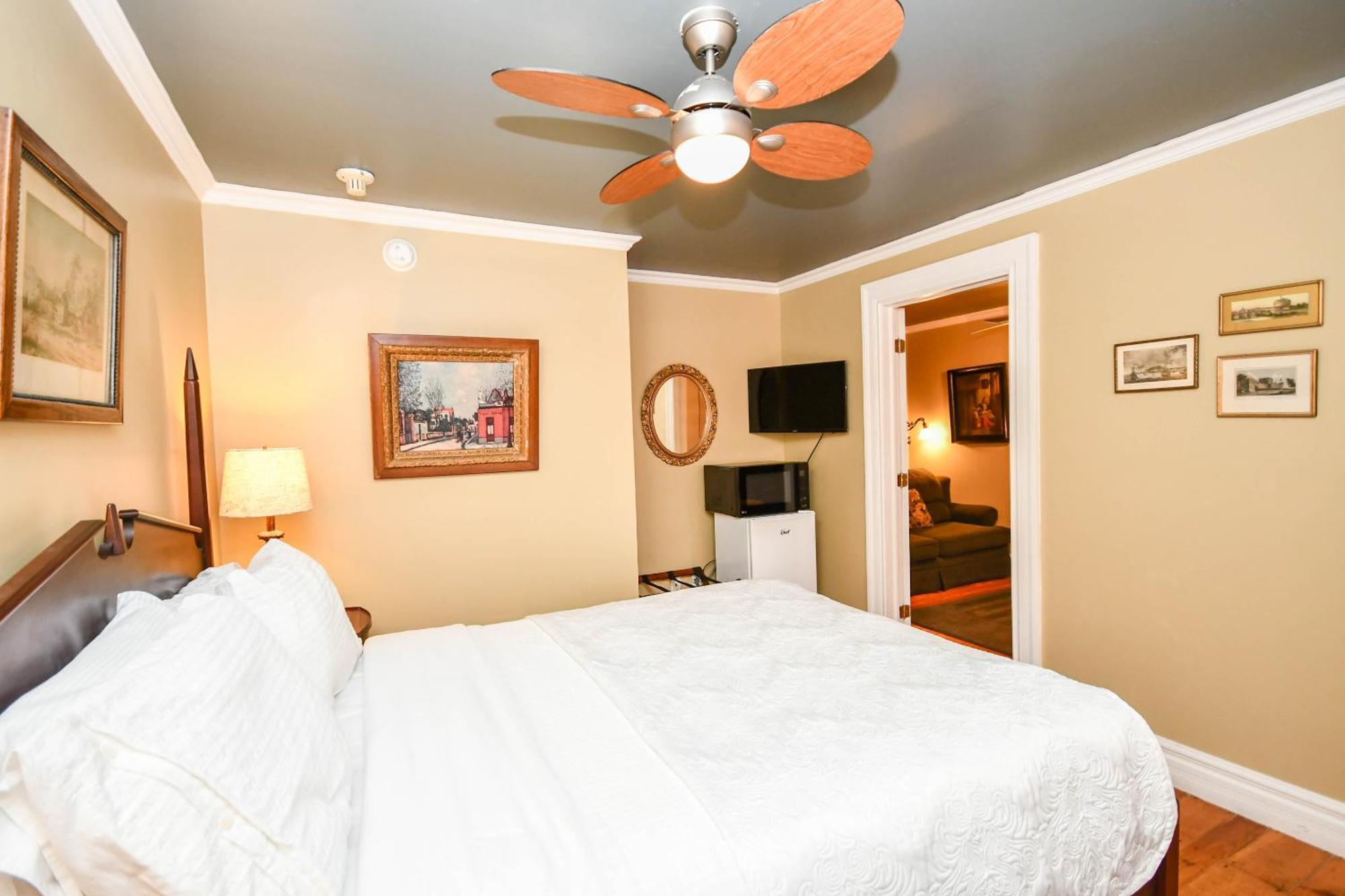 Surfside 4* Queensland