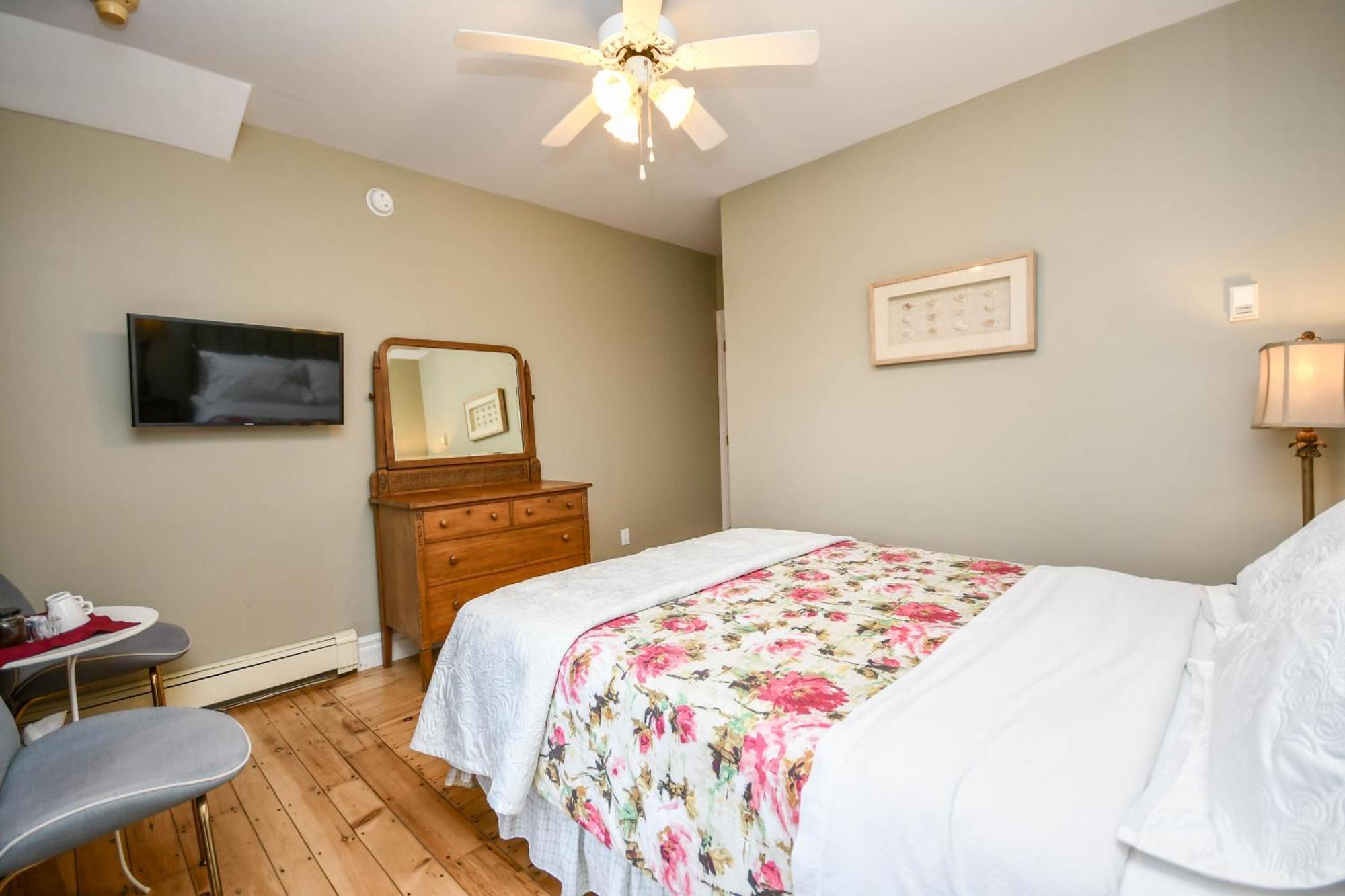 Surfside Mini-hôtel 4*